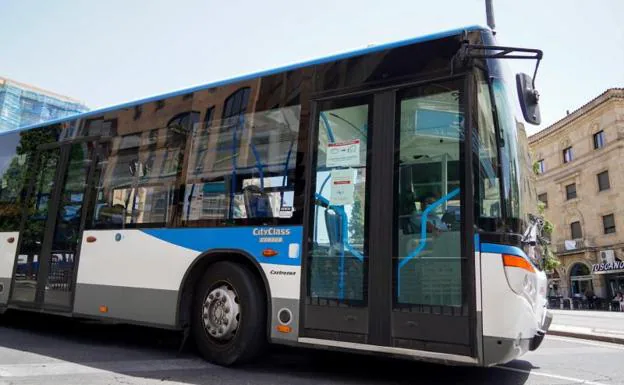 El Ayuntamiento quiere licitar las nuevas líneas del bus antes de final de mes