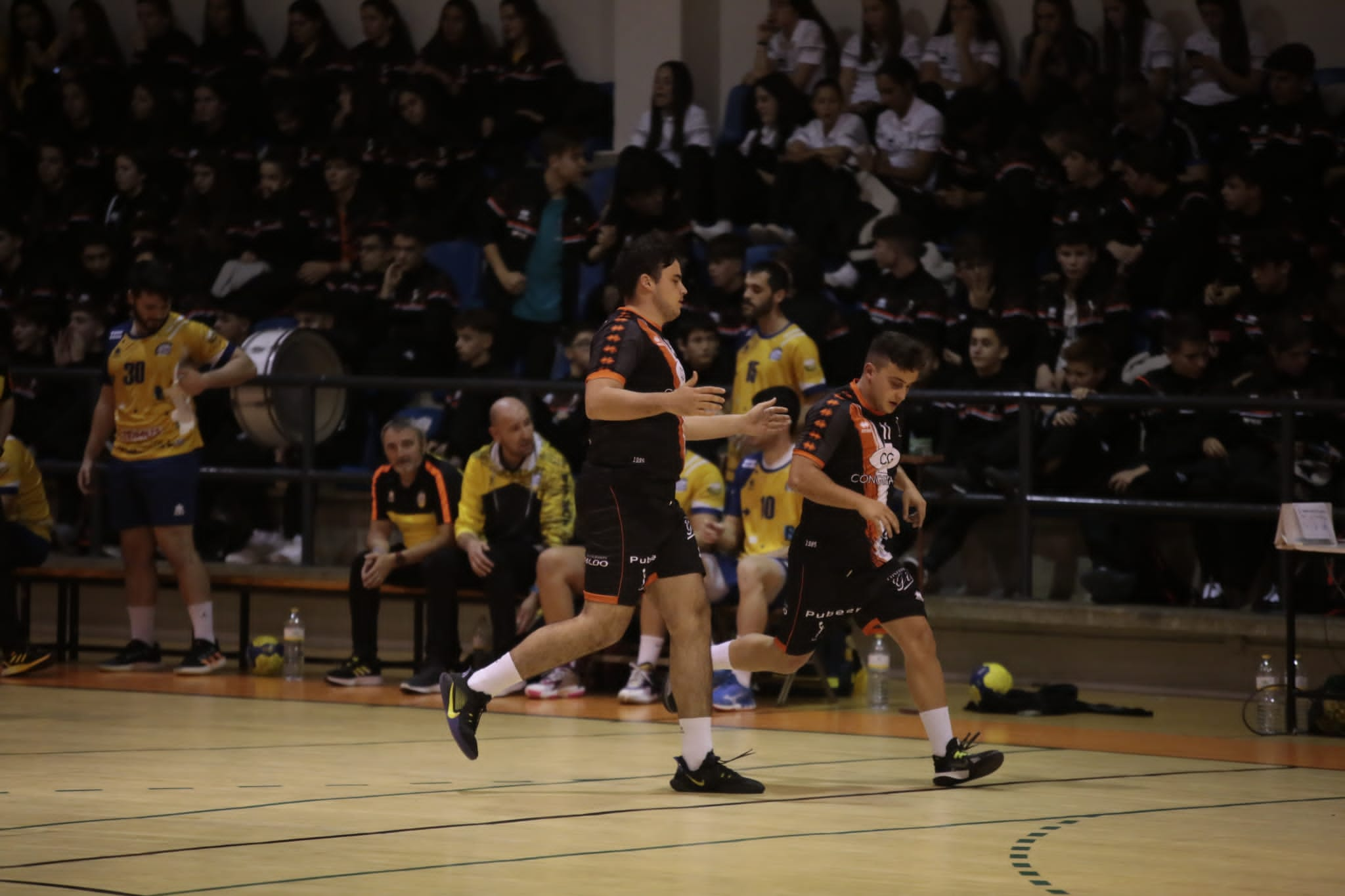 Fotos: El BM Ciudad de Salamanca presenta a todos sus equipos