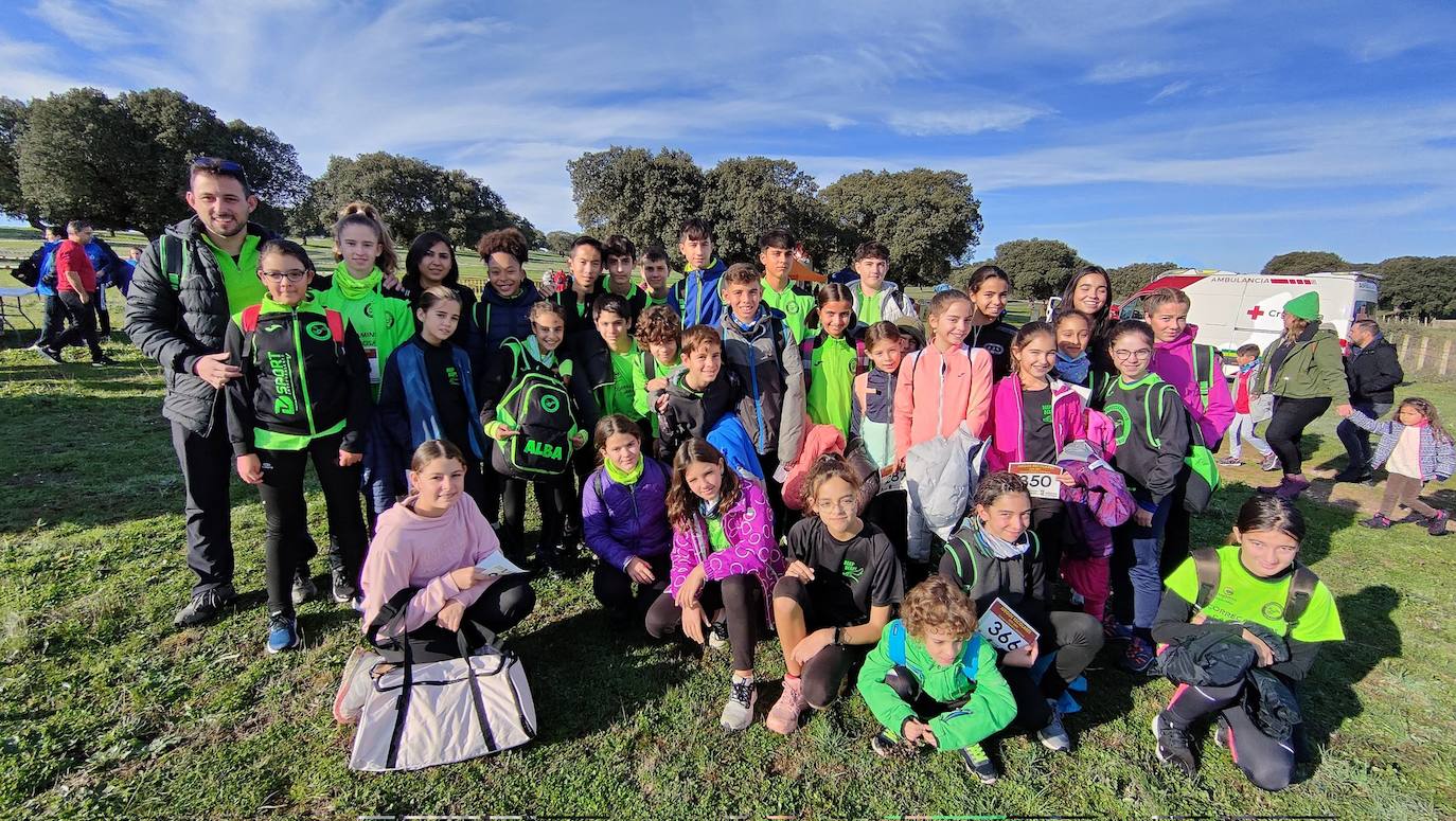 Fotos: VI Carrera Popular Taurina y I Jornada de Juegos Escolares de Campo a Través