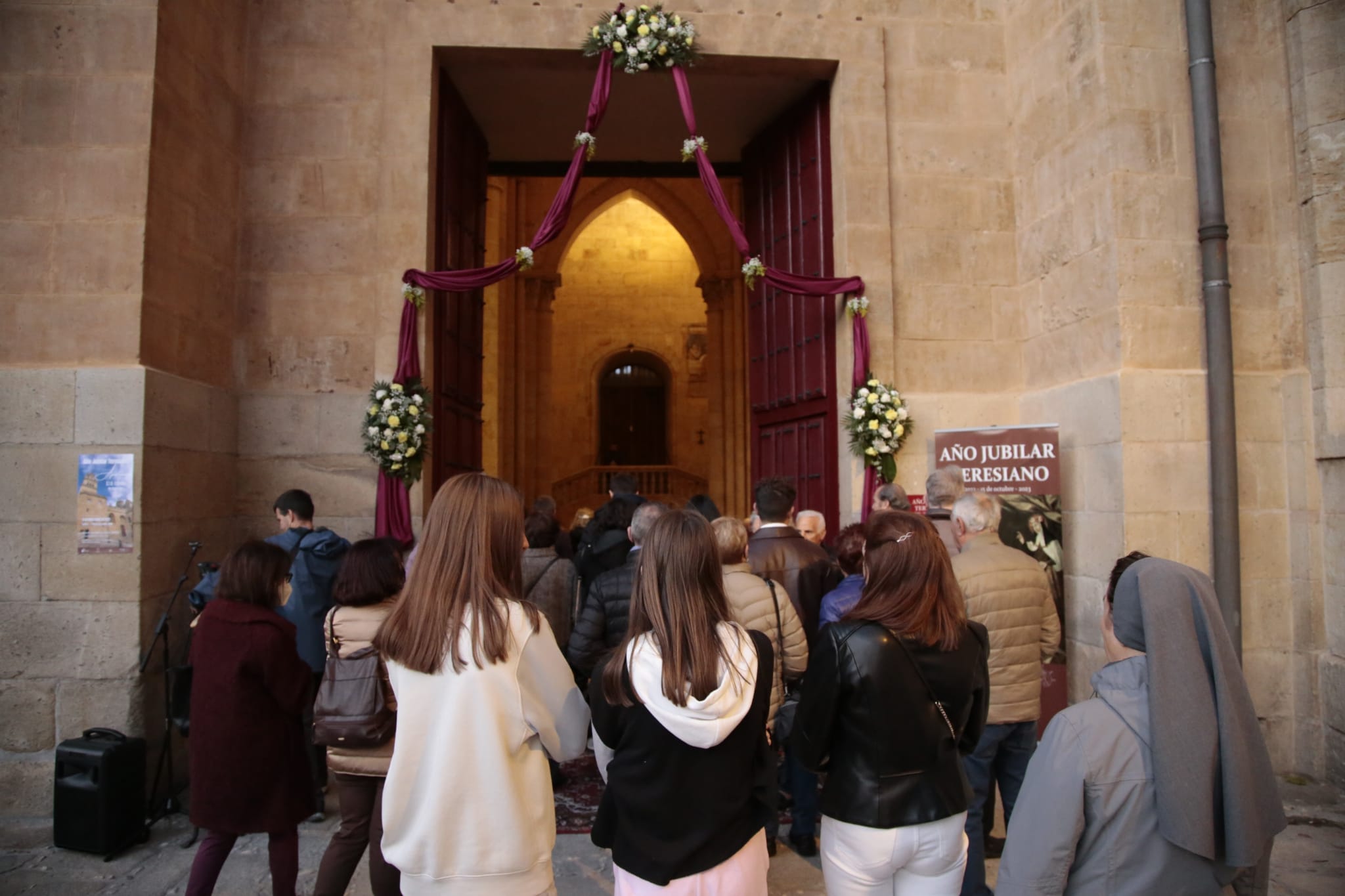 Fotos: Apertura de la puerta de Santa Lucía de la Catedral por el Año Jubilar Teresiano