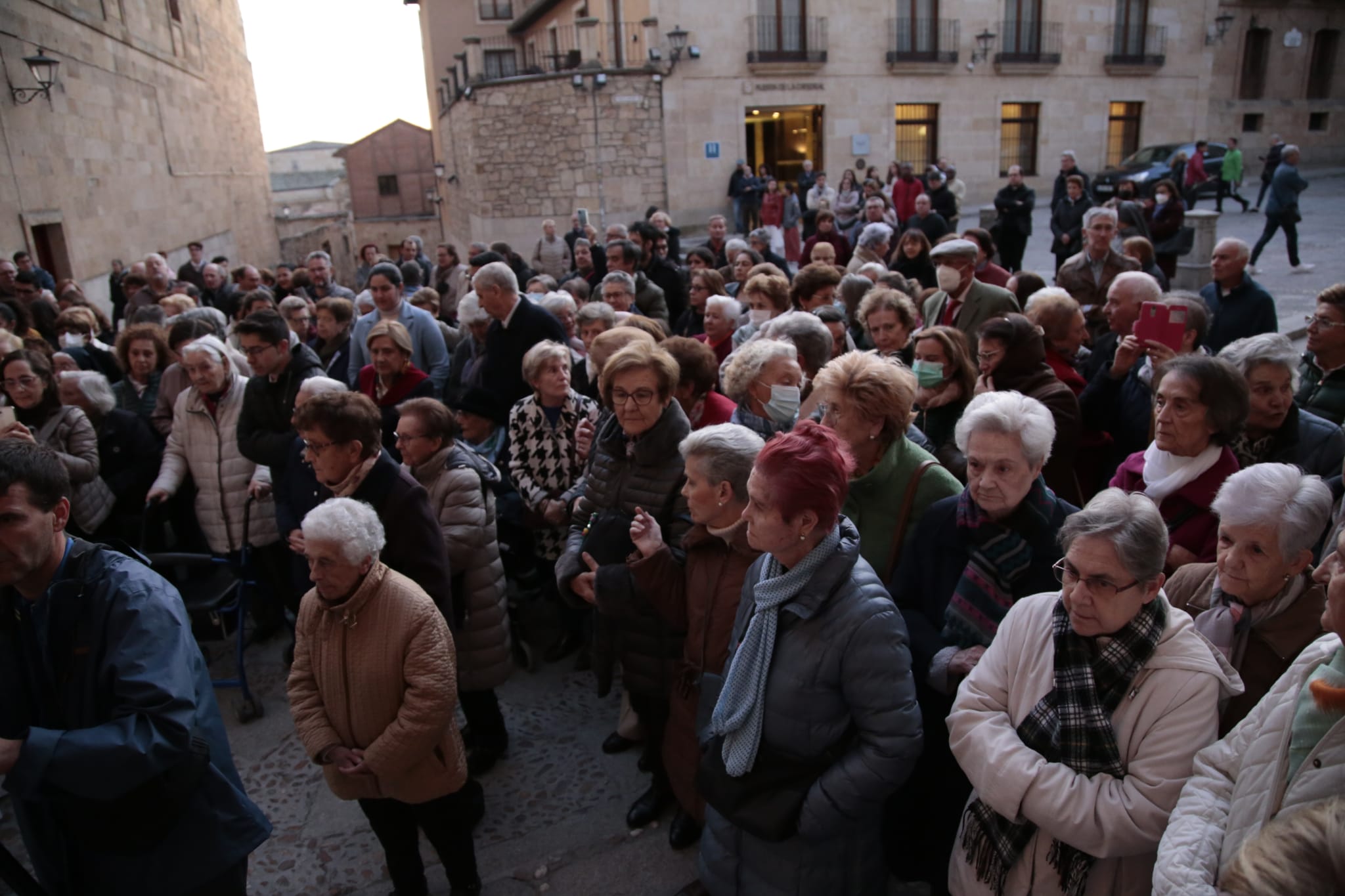 Fotos: Apertura de la puerta de Santa Lucía de la Catedral por el Año Jubilar Teresiano