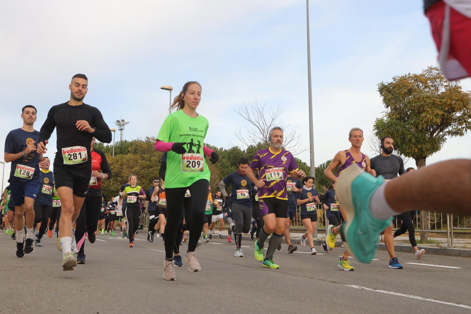 Fotos: La VII San Silvestre Universitaria UPSA, una cita solidaria