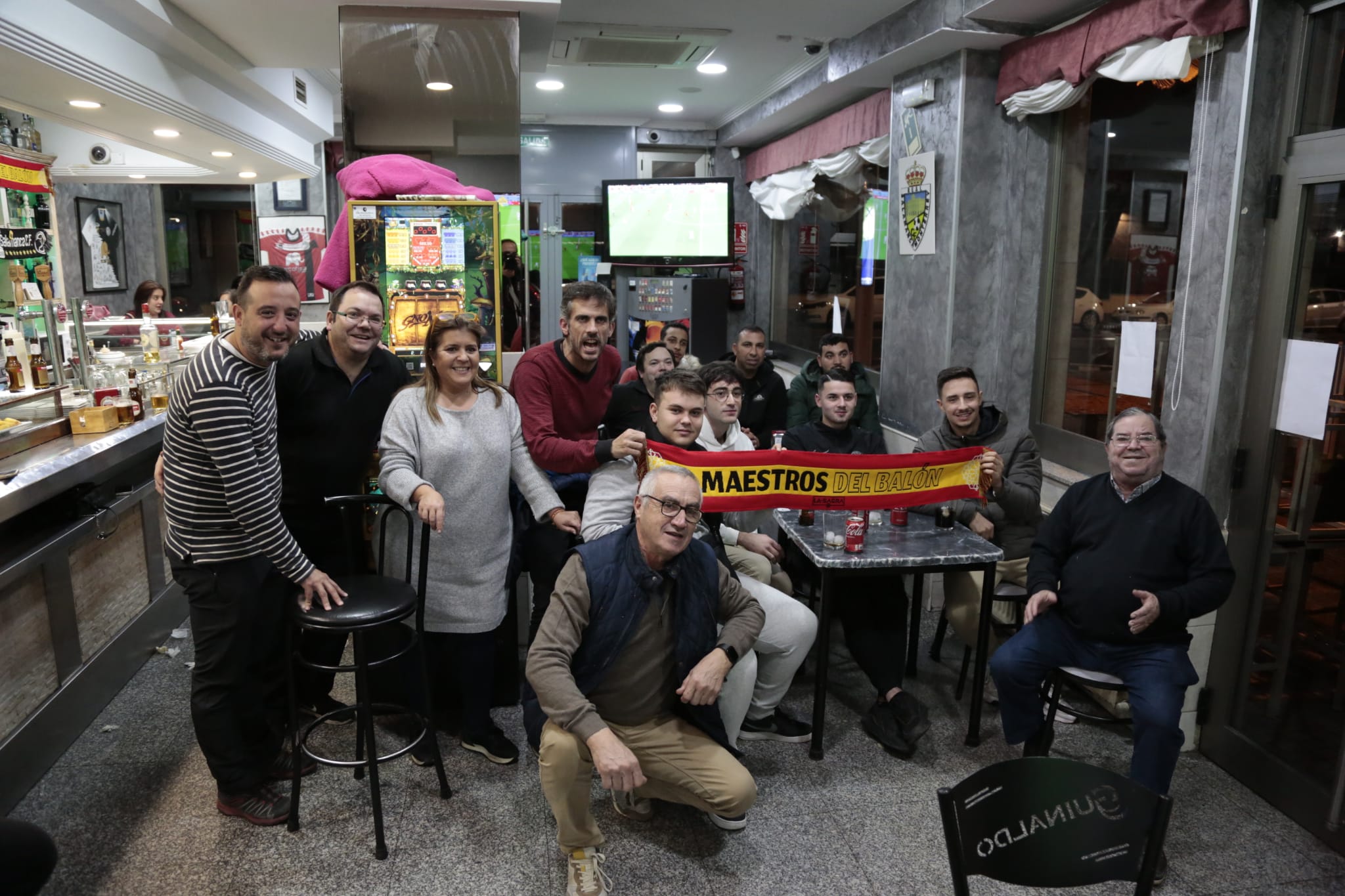 Fotos: Los salmantinos viven la tensión del partido España-Alemania