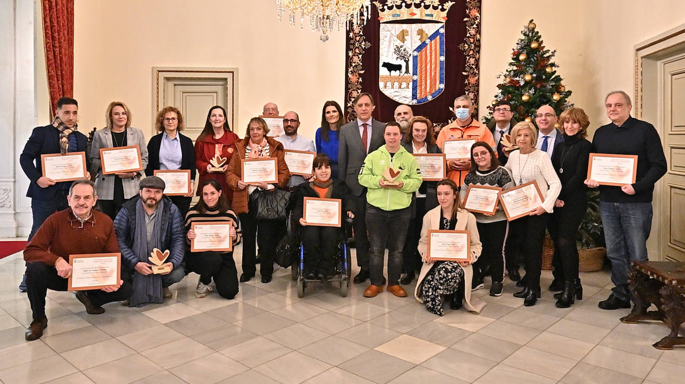 Fotos: Salamanca reconoce la labor de las entidades y personas voluntarias 