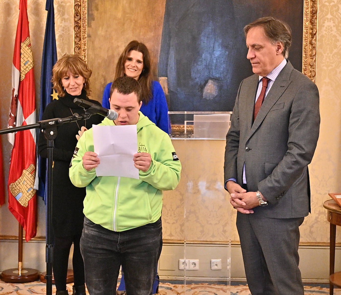 Fotos: Salamanca reconoce la labor de las entidades y personas voluntarias 