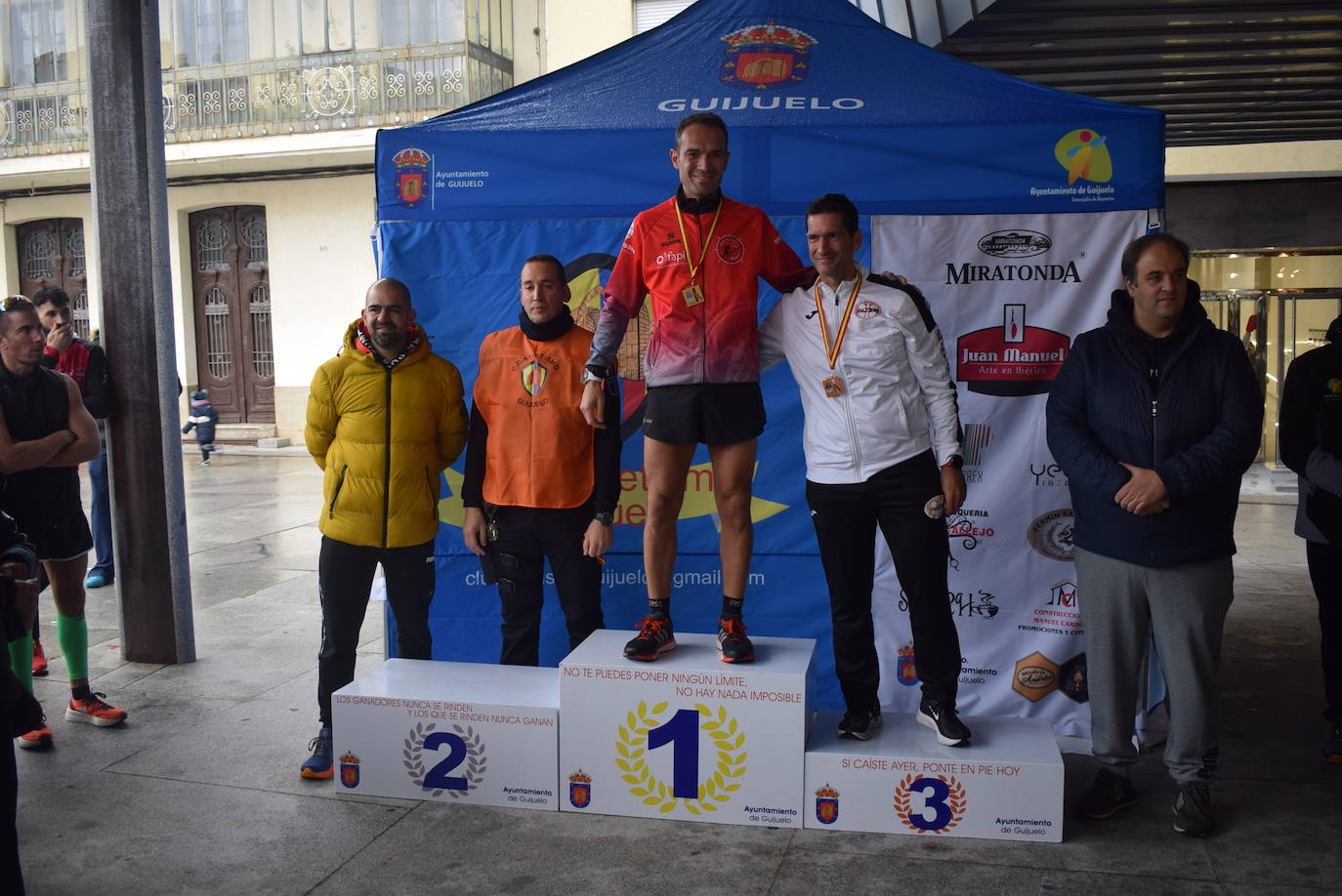 Fotos: Javier Montero y Verónica Sánchez se alzan con la victoria en el Jamón Veloz de Guijuelo