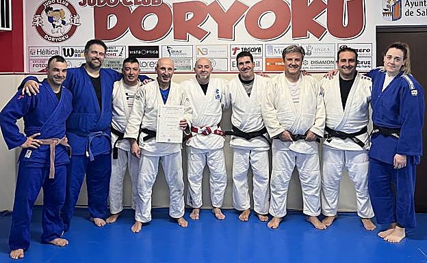 Imagen principal - Charlie Antón logra el quinto puesto en el Nacional absoluto para el Doryoku