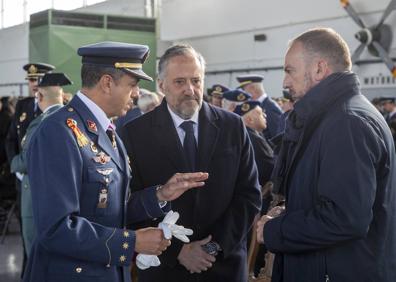 Imagen secundaria 1 - La base aérea de Matacán honra a su patrona, la Virgen de Loreto