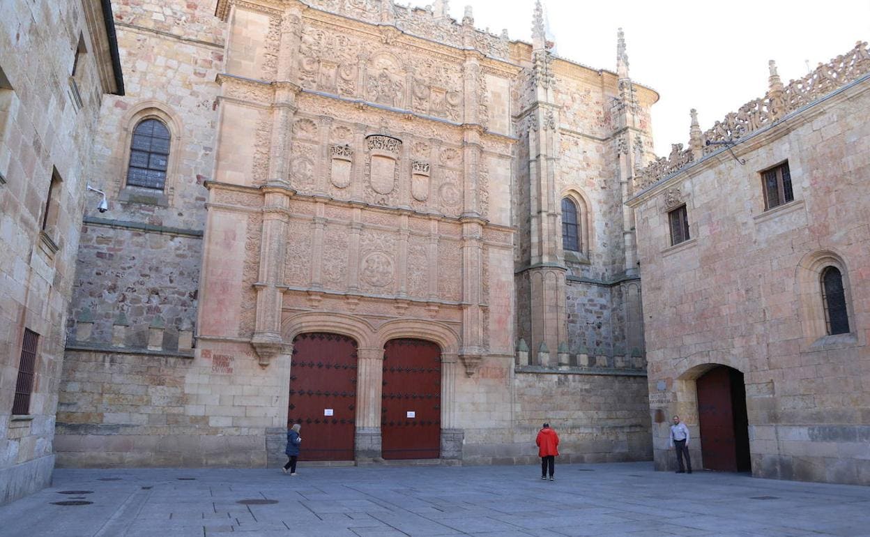 La Universidad De Salamanca Destina Millones A Poner Placas Solares