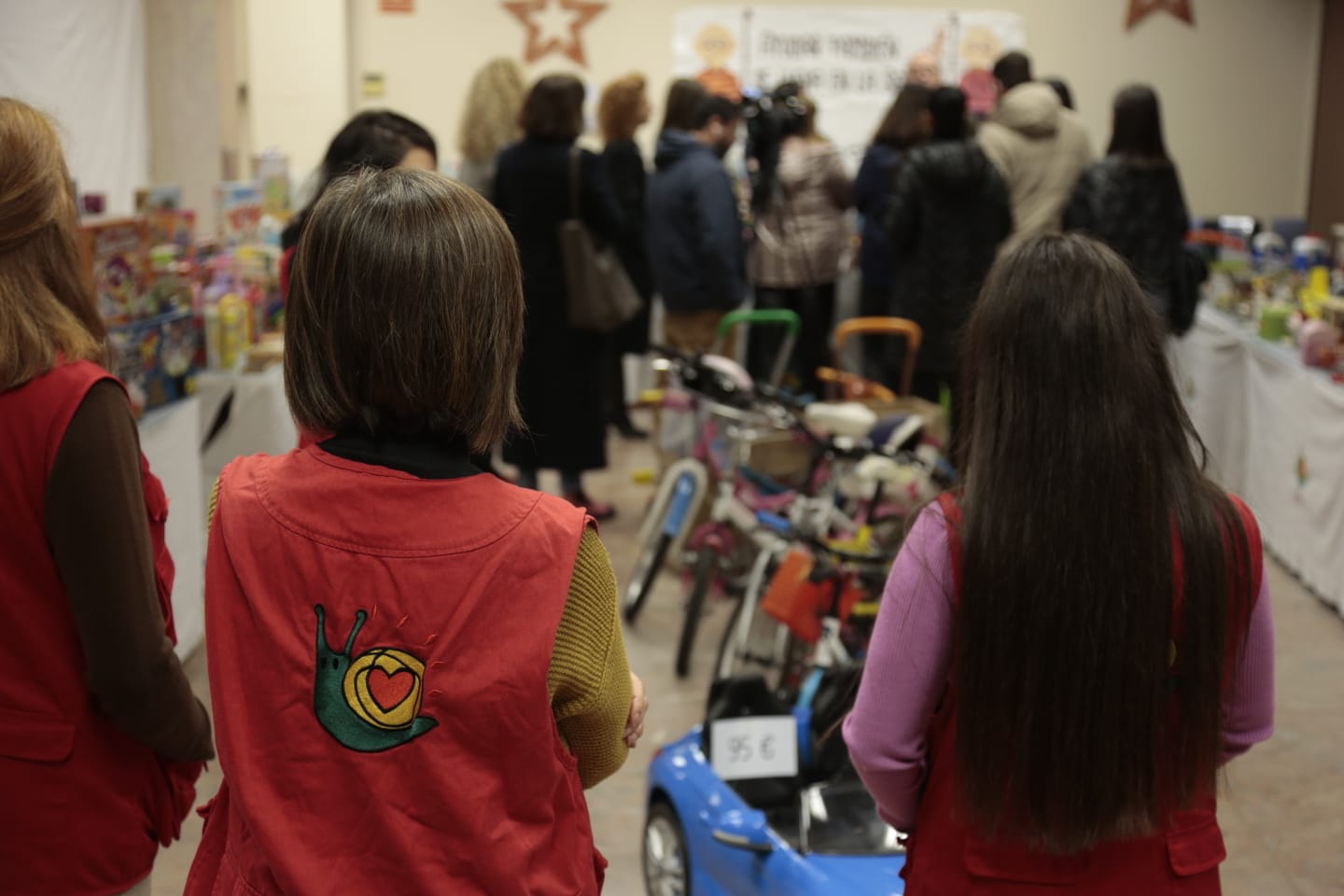 Fotos: X Mercadillo Navideño Solidario de Pyfano