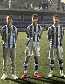 Imagen secundaria 2 - Canteranos de Unionistas con la Real Sociedad la semana pasada. 