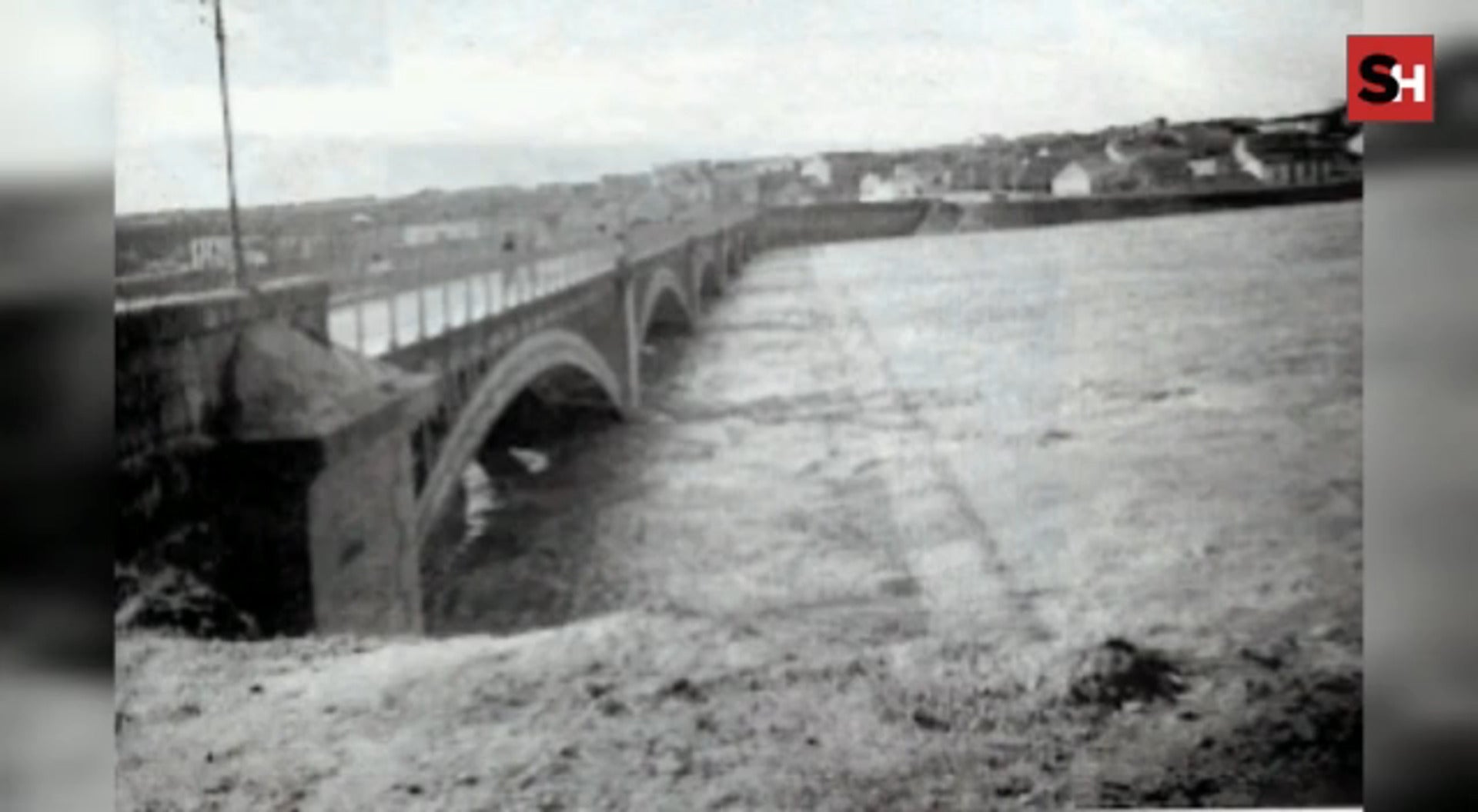 El desbordamiento del Tormes ha causado varias riadas importantes en Salamanca