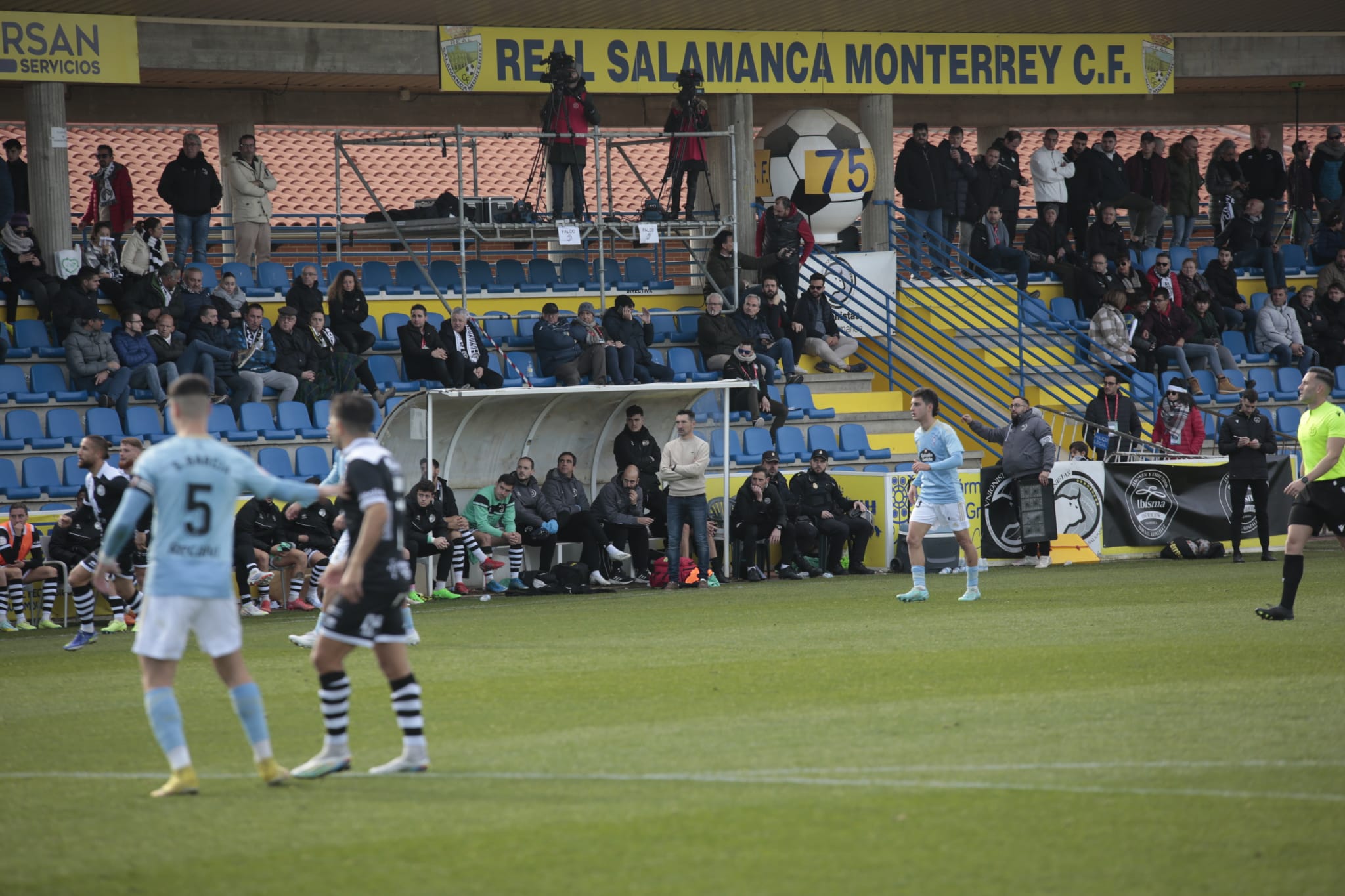 Fotos: Unionistas encaja una goleada del Celta B en el último partido del año (0-3)