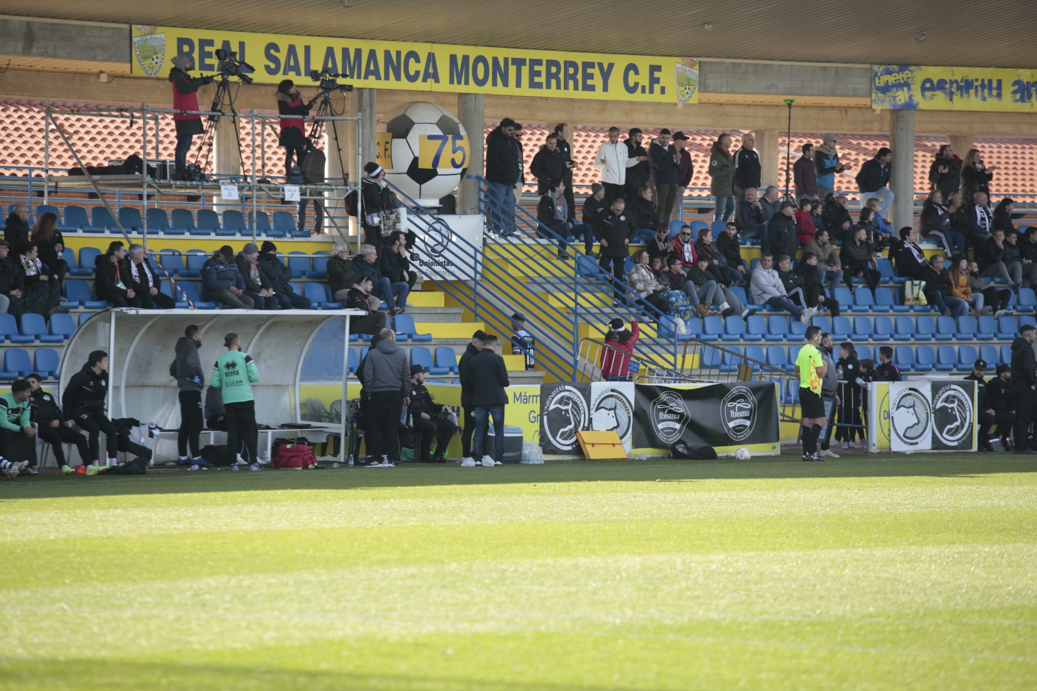 Fotos: Unionistas encaja una goleada del Celta B en el último partido del año (0-3)