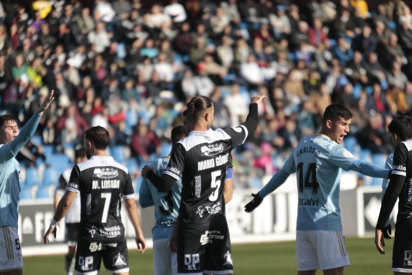 Fotos: Unionistas encaja una goleada del Celta B en el último partido del año (0-3)