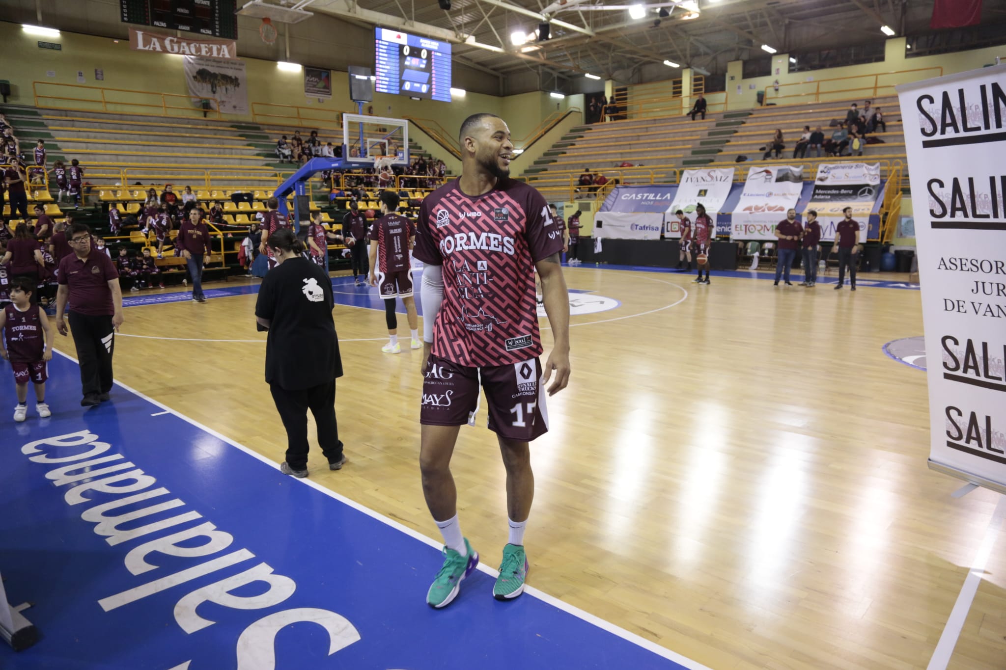 Fotos: El CB Tormes presume de cantera en Würzburg