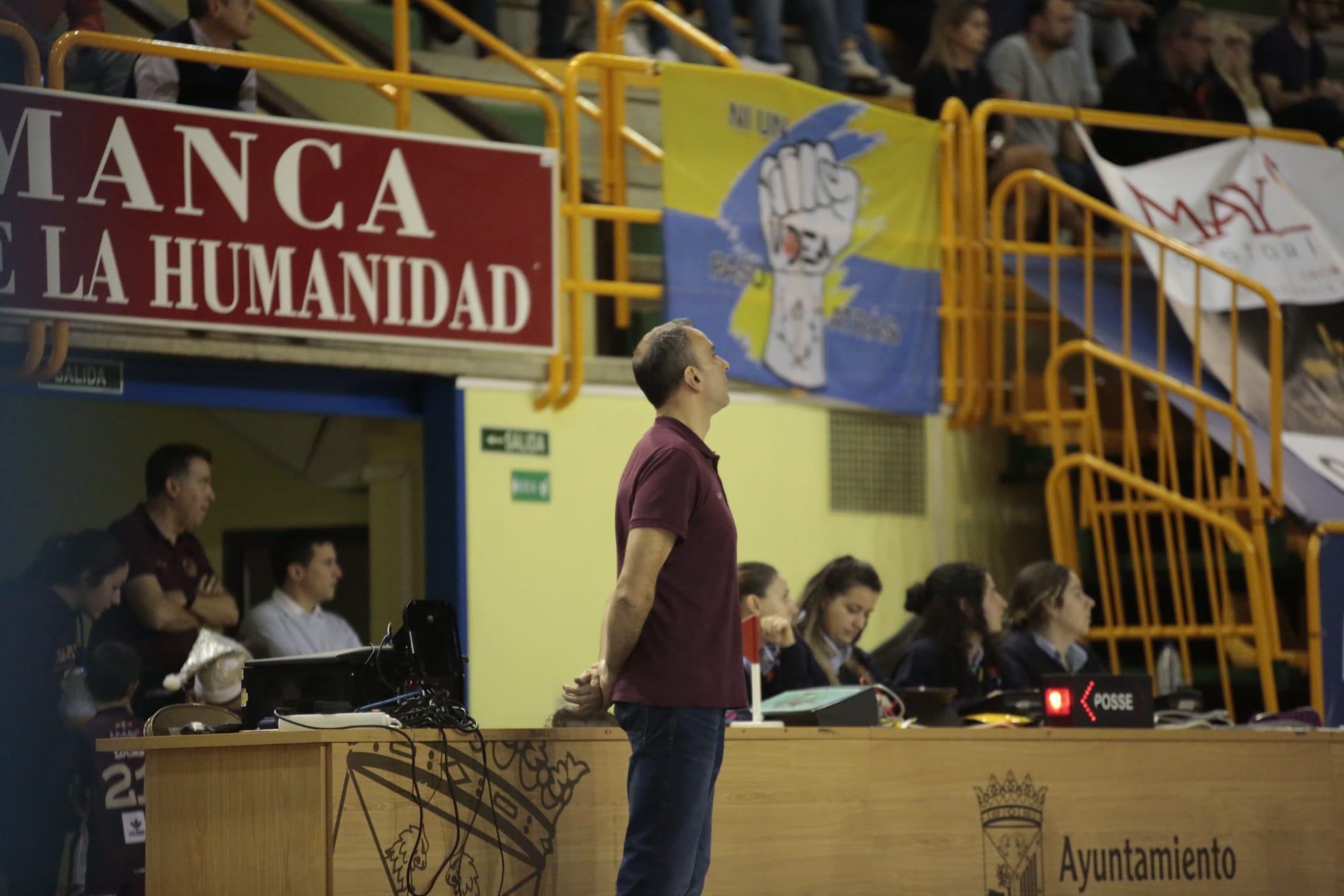 Fotos: La Antigua CB Tormes supera en un gran partido al Algeciras