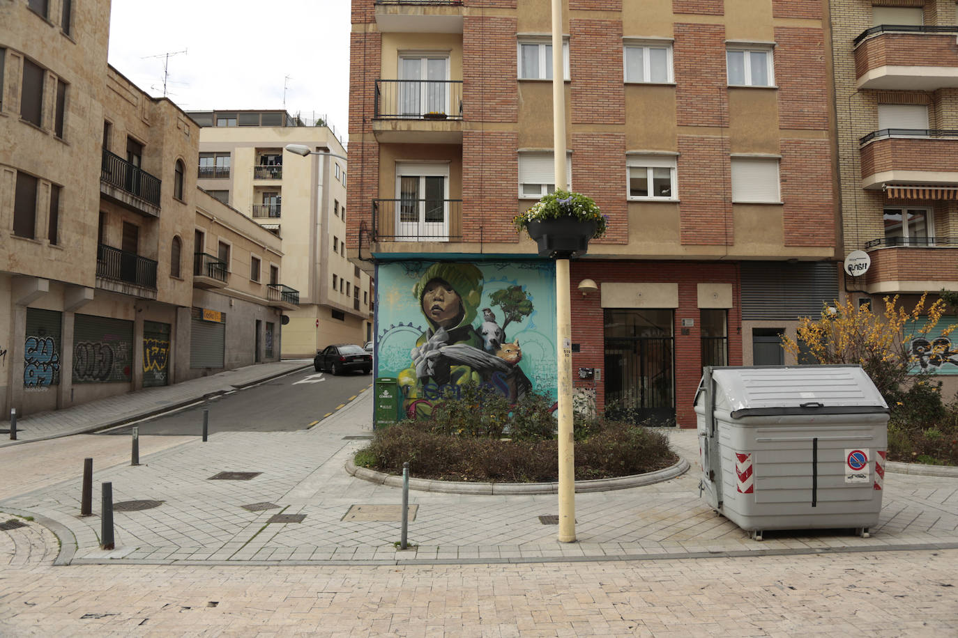 Fotos: ZOES reclama más vegetación y menos coches para el barrio del Oeste