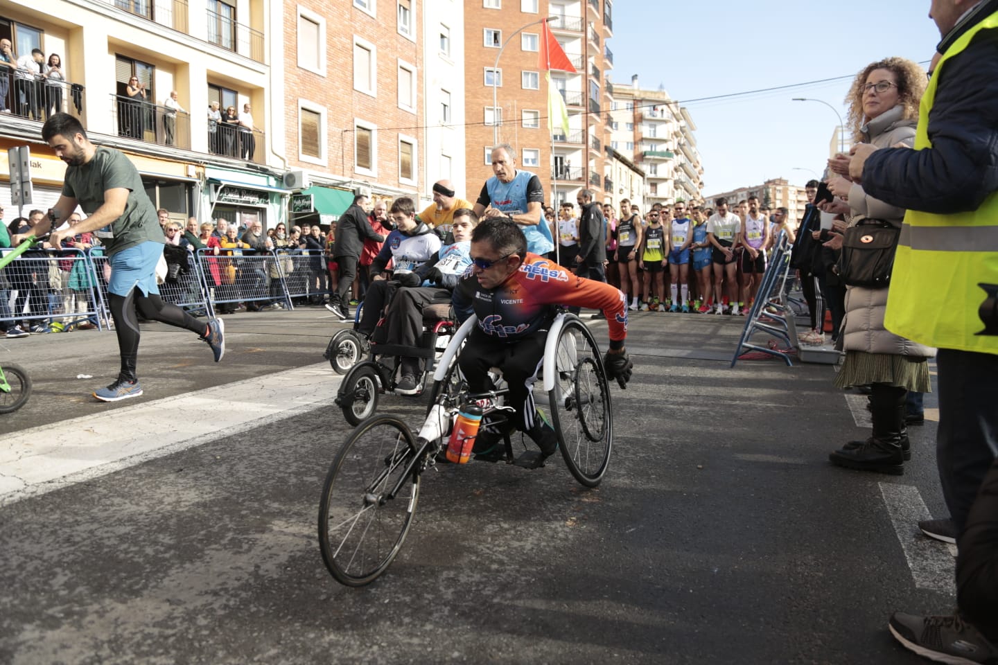 Fotos: Pablo Sánchez Gómez y Nuria Lugueros conquistan la XXXVIII San Silvestre Salmantina