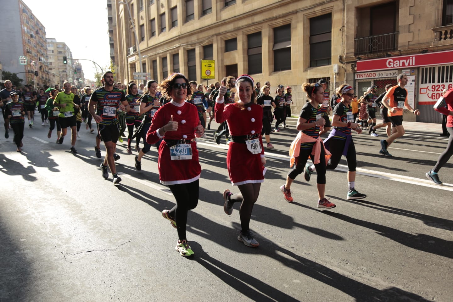 Fotos: Pablo Sánchez Gómez y Nuria Lugueros conquistan la XXXVIII San Silvestre Salmantina