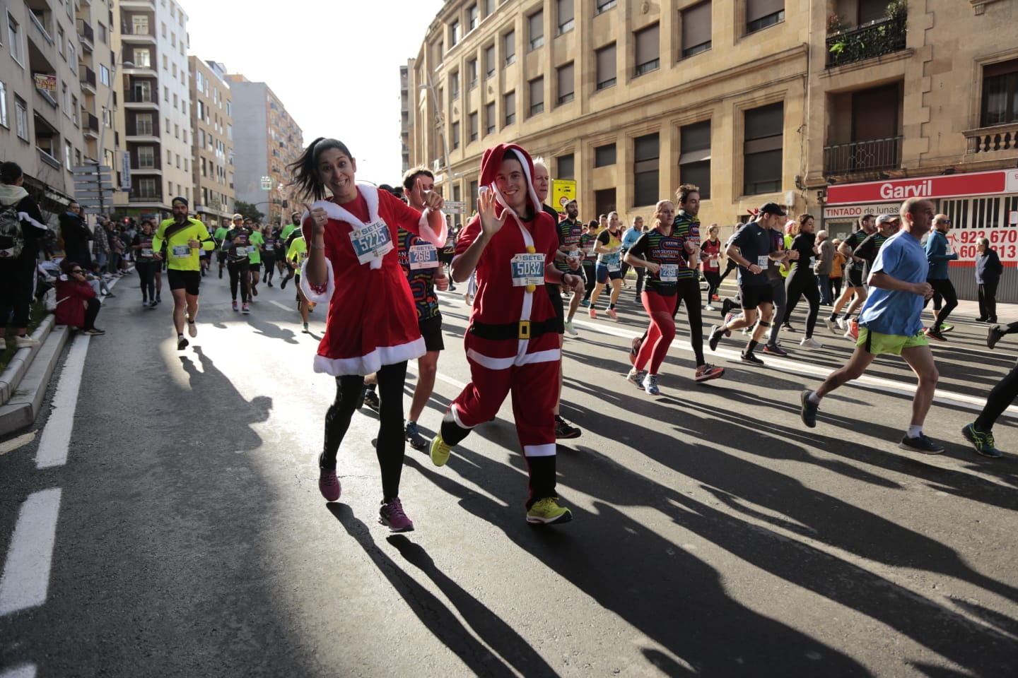 Fotos: Pablo Sánchez Gómez y Nuria Lugueros conquistan la XXXVIII San Silvestre Salmantina