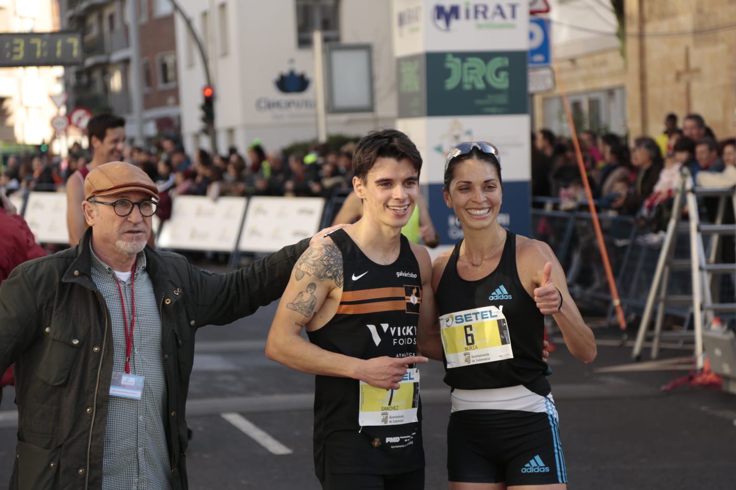 Fotos: Pablo Sánchez Gómez y Nuria Lugueros conquistan la XXXVIII San Silvestre Salmantina