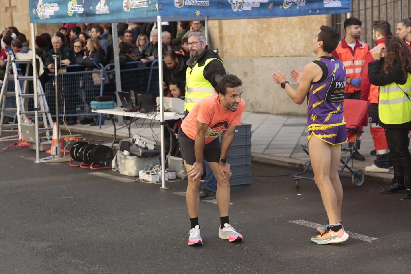 Fotos: Pablo Sánchez Gómez y Nuria Lugueros conquistan la XXXVIII San Silvestre Salmantina