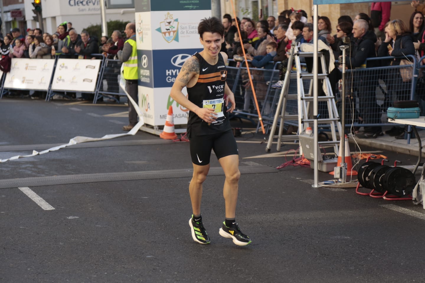 Fotos: Pablo Sánchez Gómez y Nuria Lugueros conquistan la XXXVIII San Silvestre Salmantina