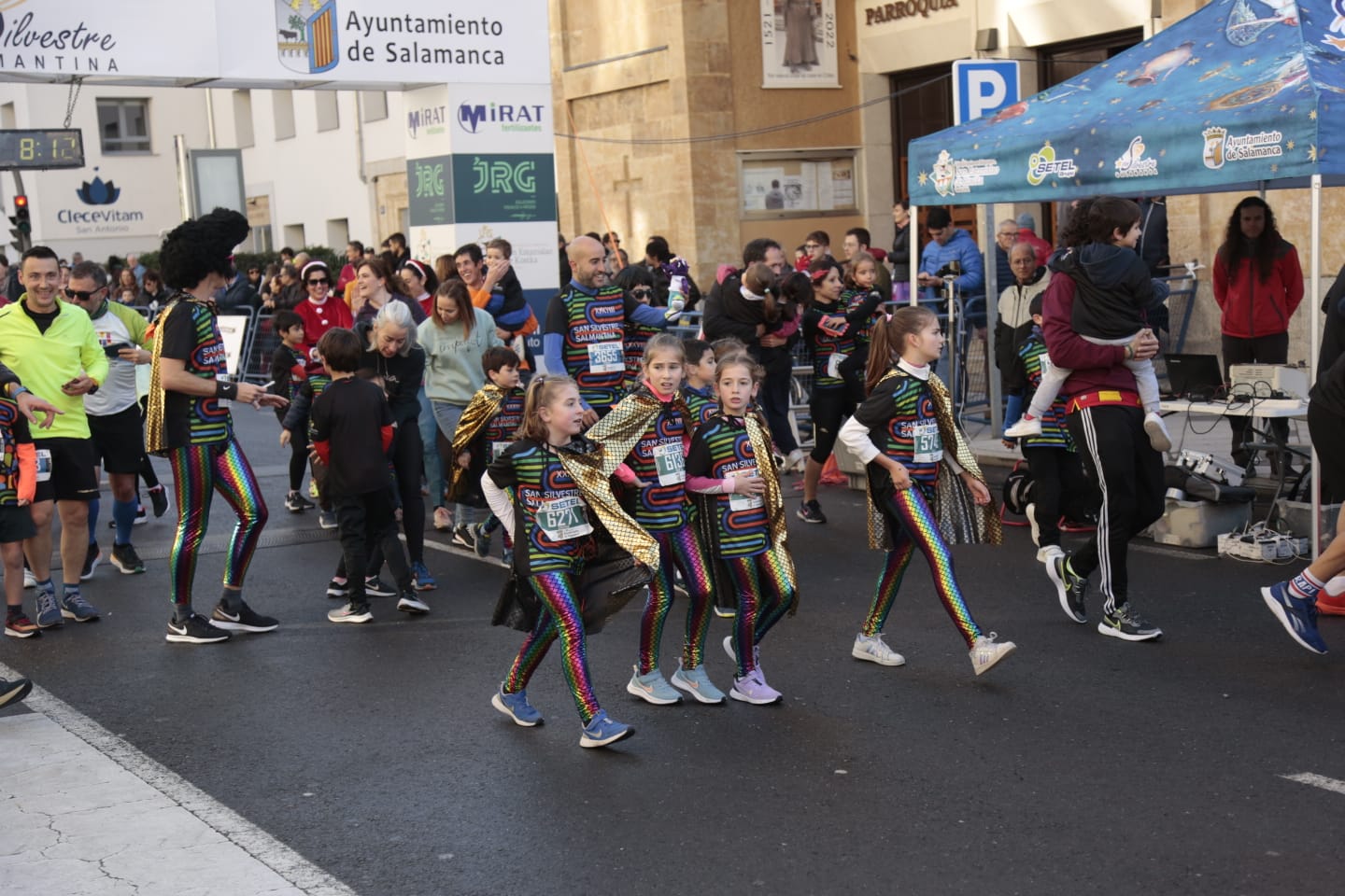 Fotos: Guillermo Perea y Paula Martínez ganan la carrera A de la San Silvestre