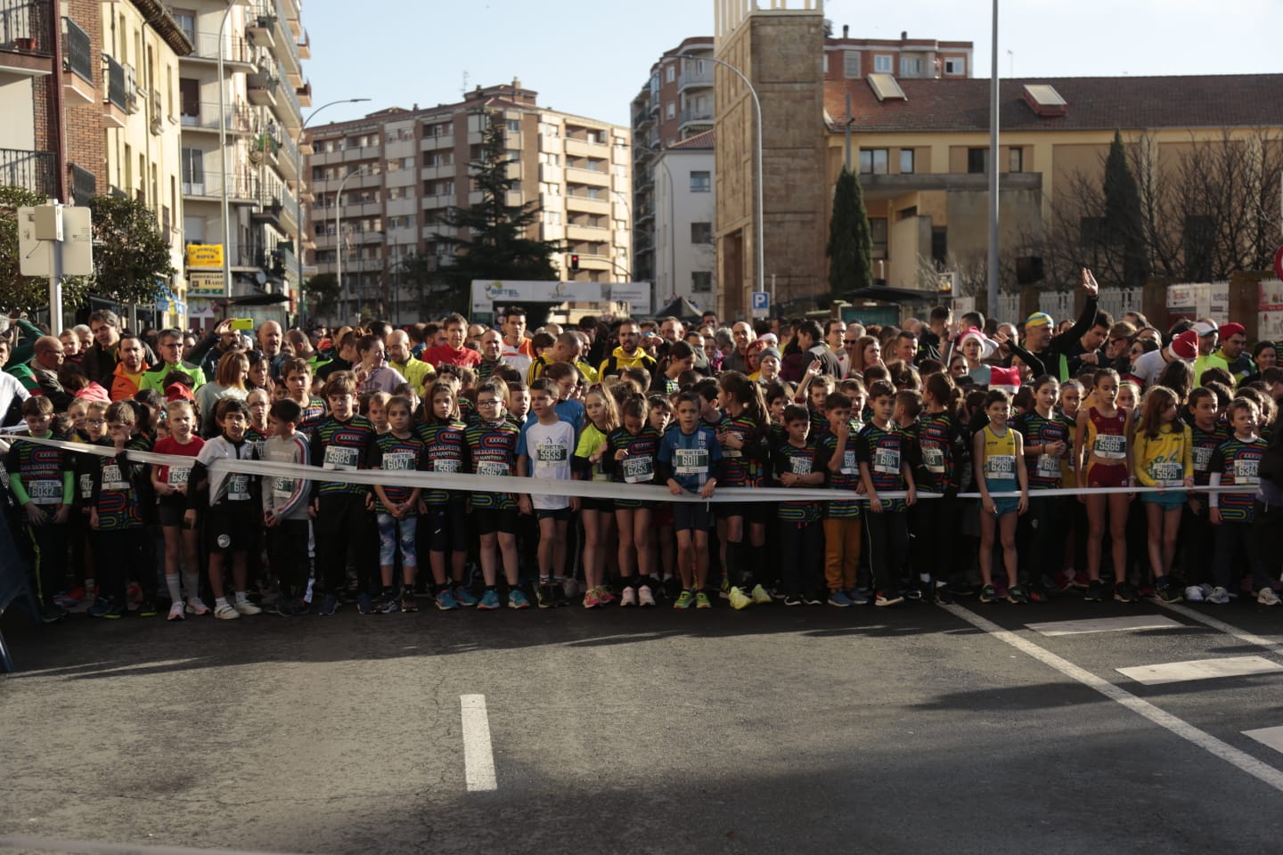 Fotos: Guillermo Perea y Paula Martínez ganan la carrera A de la San Silvestre