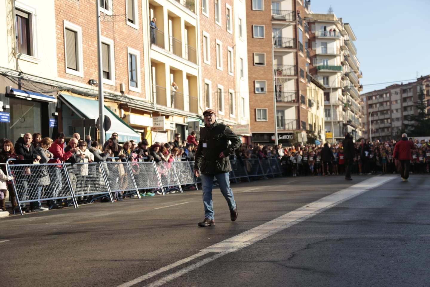 Fotos: Guillermo Perea y Paula Martínez ganan la carrera A de la San Silvestre
