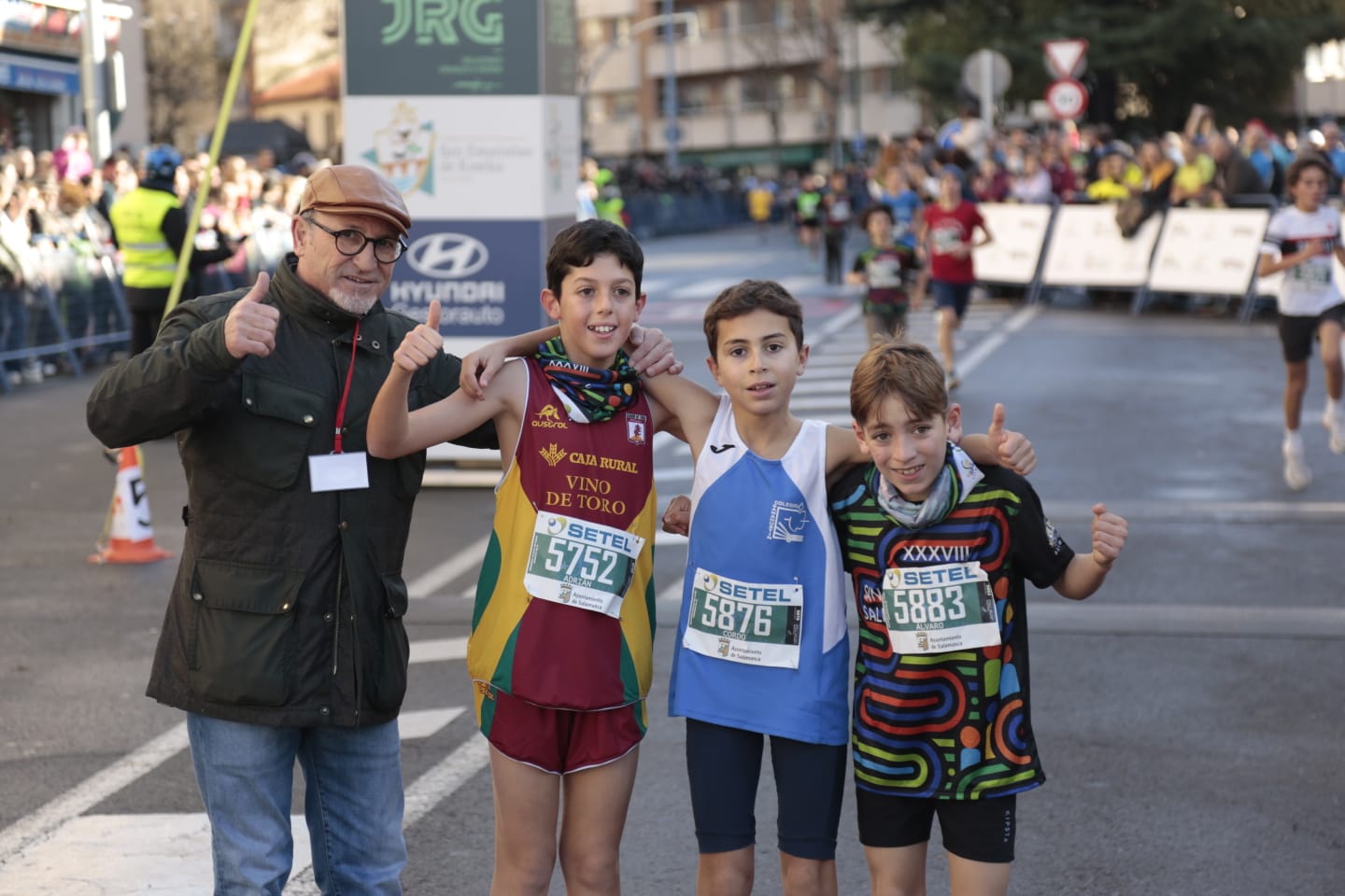 Fotos: Adrián Sánchez Gallego y Helena García Quevedo vencen en la carrera B