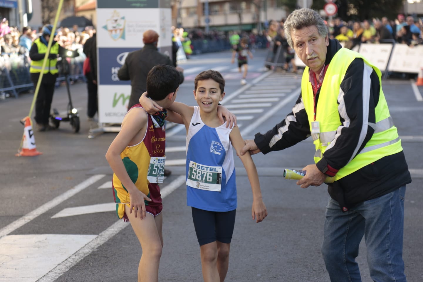 Fotos: Adrián Sánchez Gallego y Helena García Quevedo vencen en la carrera B