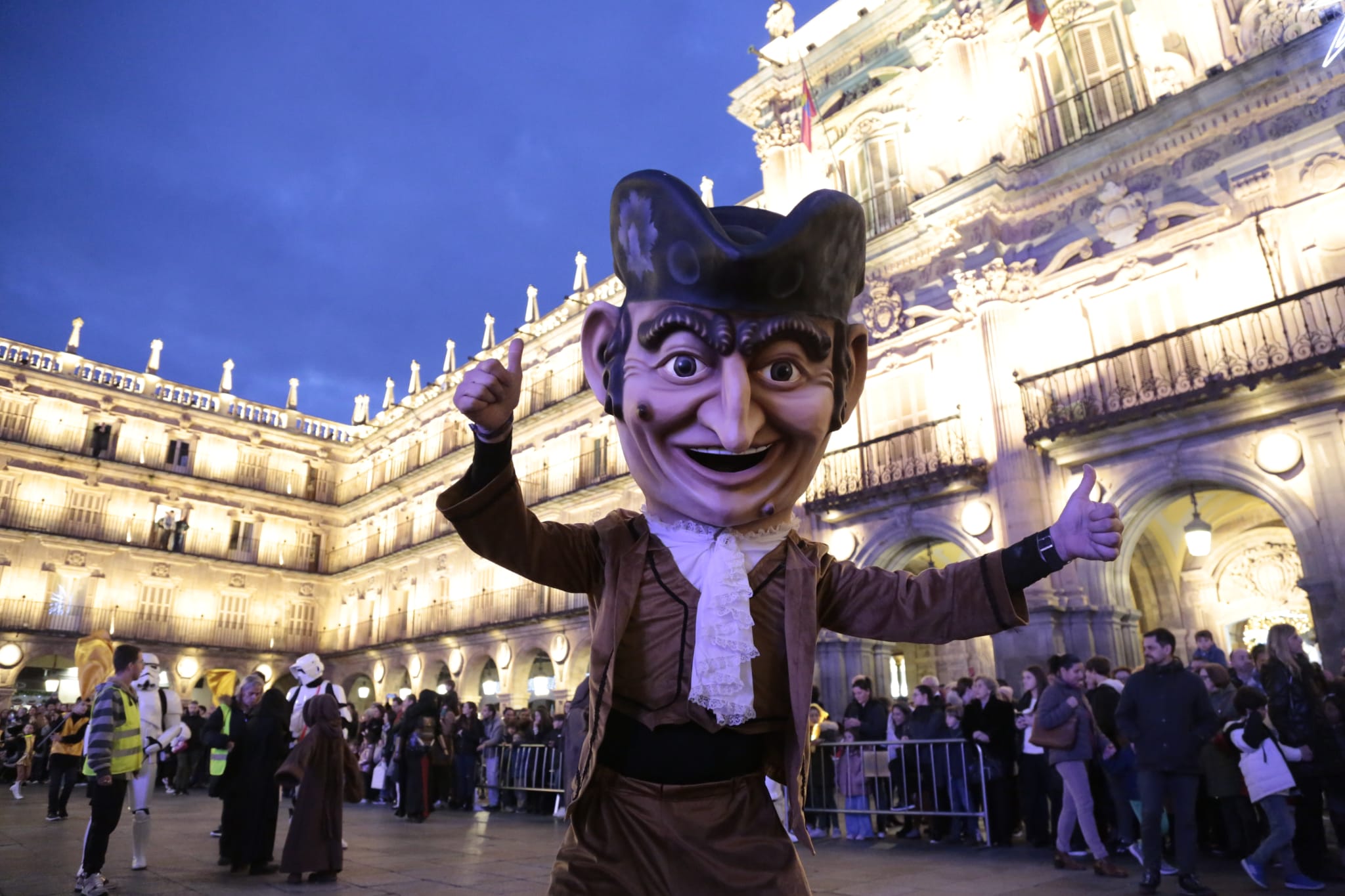 Fotos: X Festival Benéfico «Ningún Niño sin Juguete»