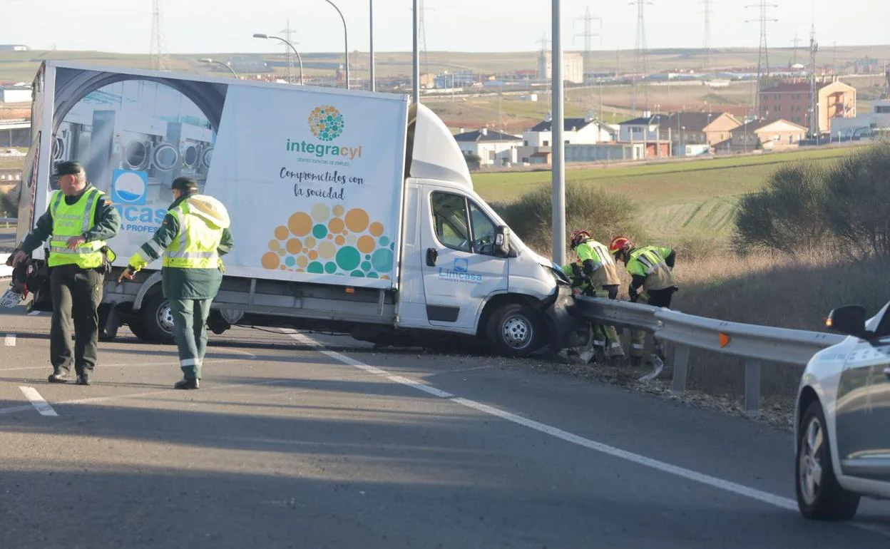 Herido Tras Chocar Contra La Valla De La Autovía A-66 En Salamanca ...