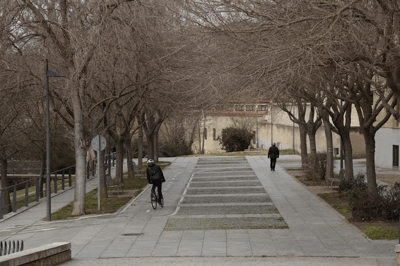 Así cambia Salamanca cuando falta la luz del día