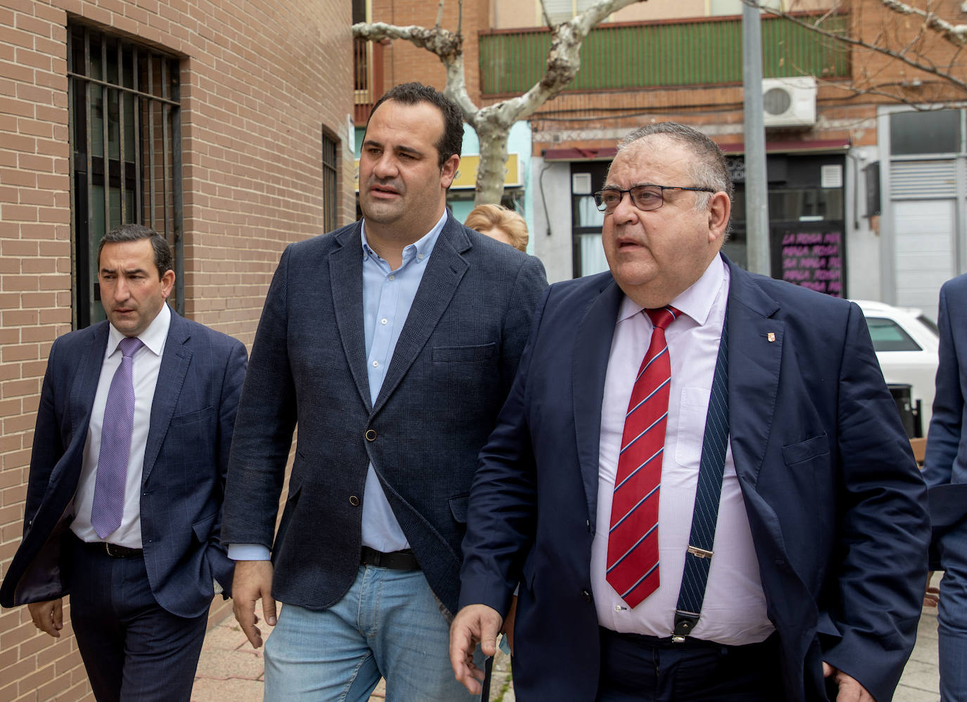 La Junta estudia «otra manera» para mantener el personal de mantenimiento del Hospital de Salamanca