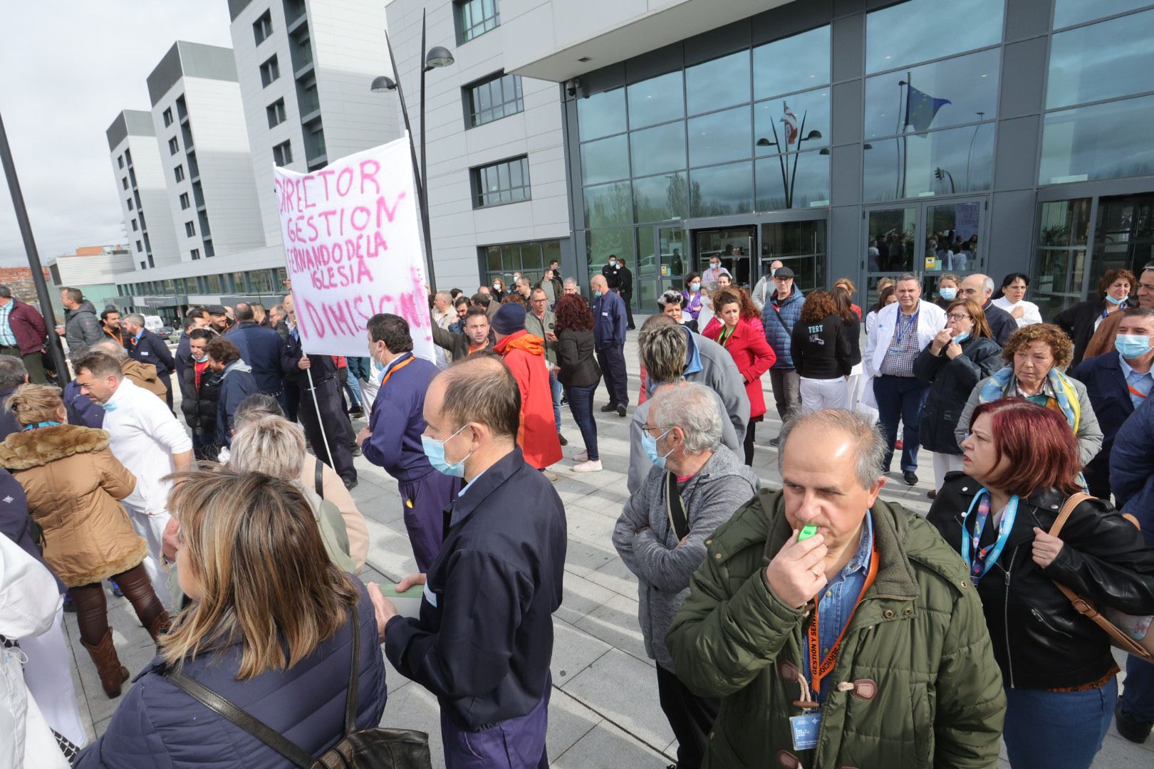 Manifestación en contra de la privatización del mantenimiento del Hospital