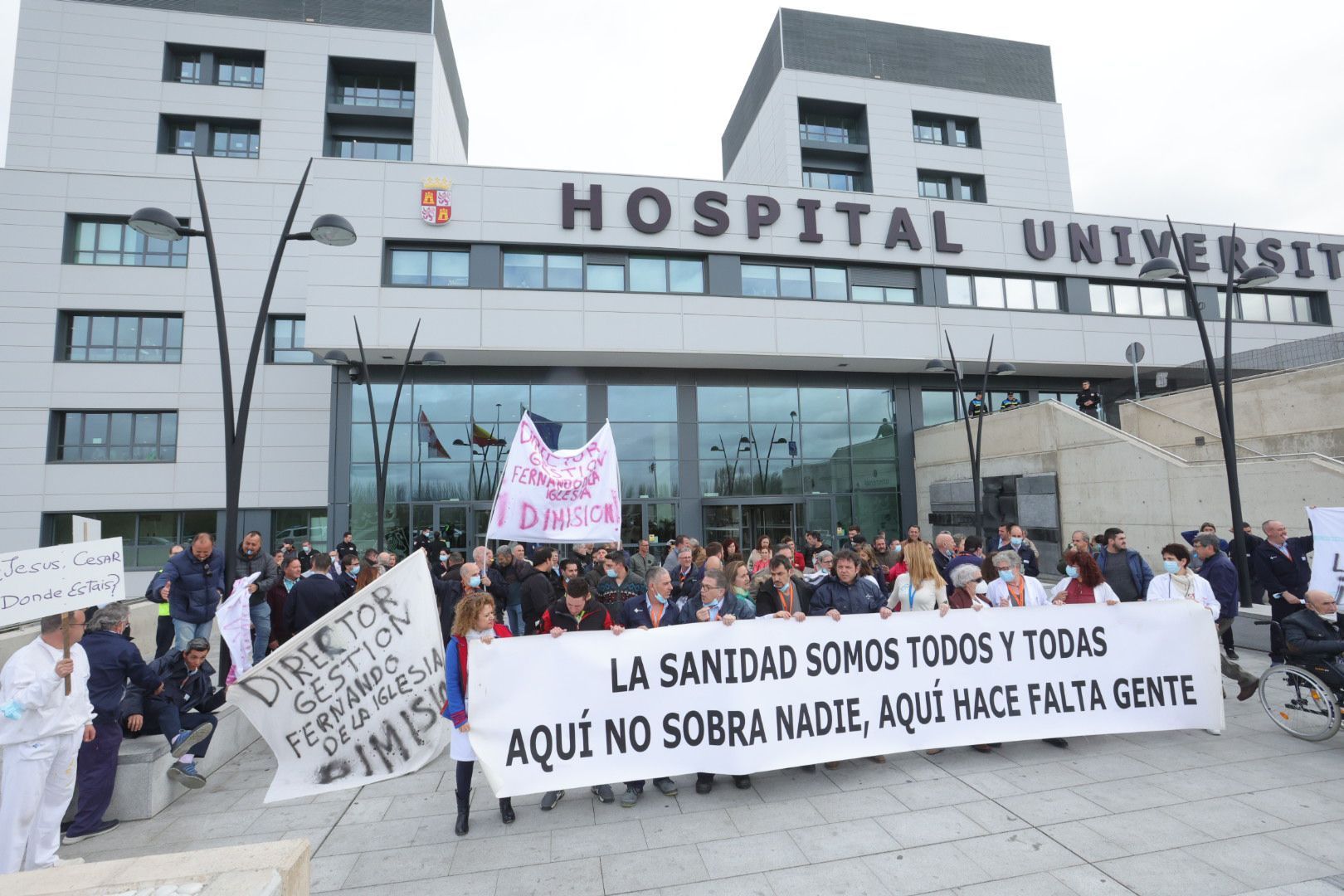 Manifestación en contra de la privatización del mantenimiento del Hospital