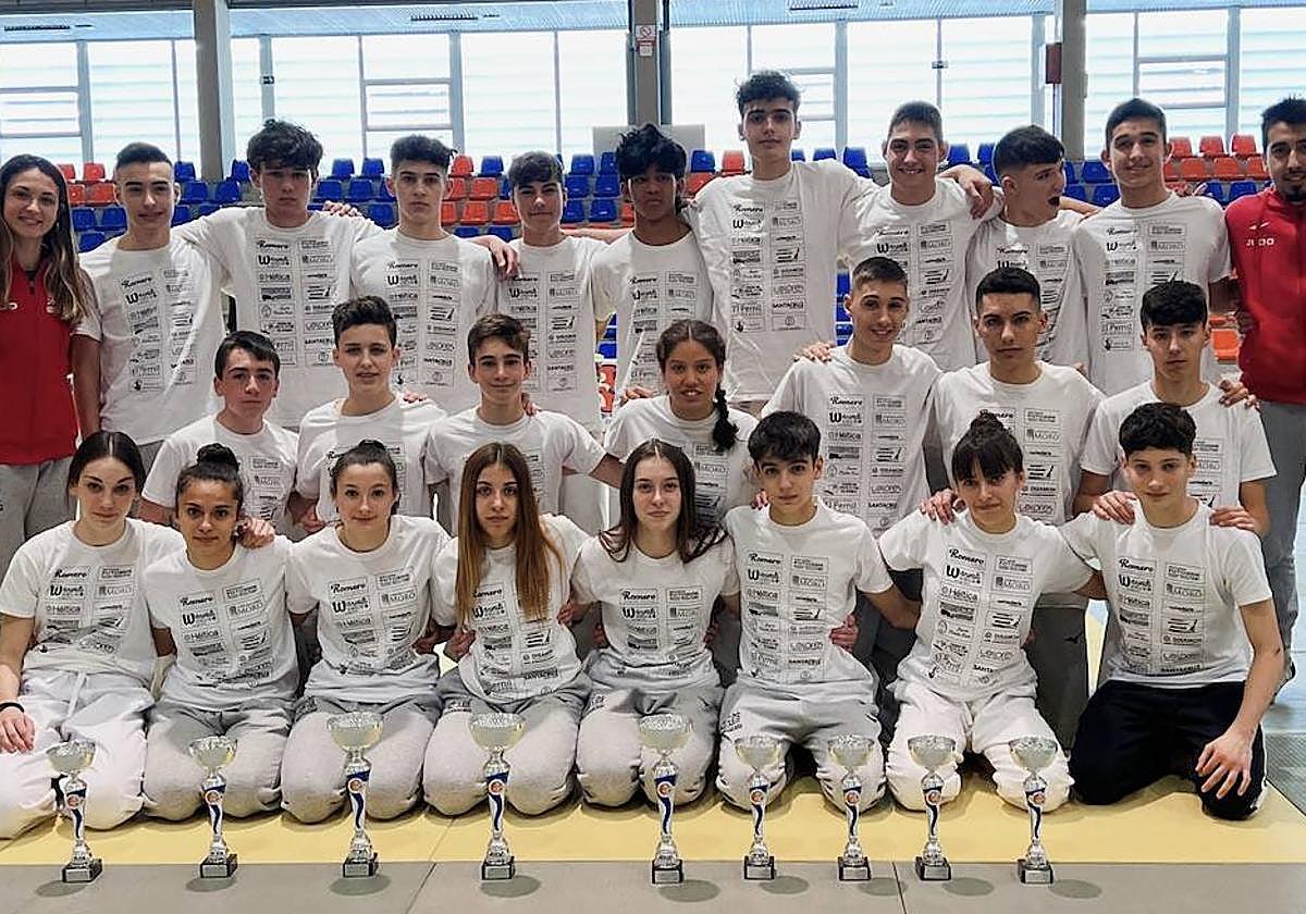 Dieciséis medallas para el Doryoku en el Autonómico