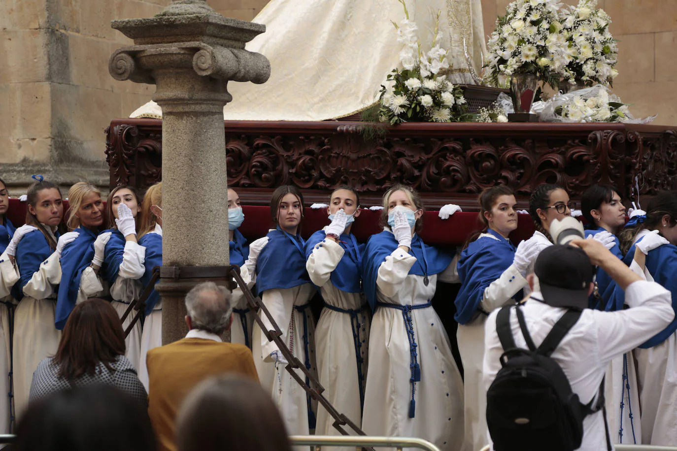 La Vera Cruz centra sus estrenos en la Virgen de la Amargura