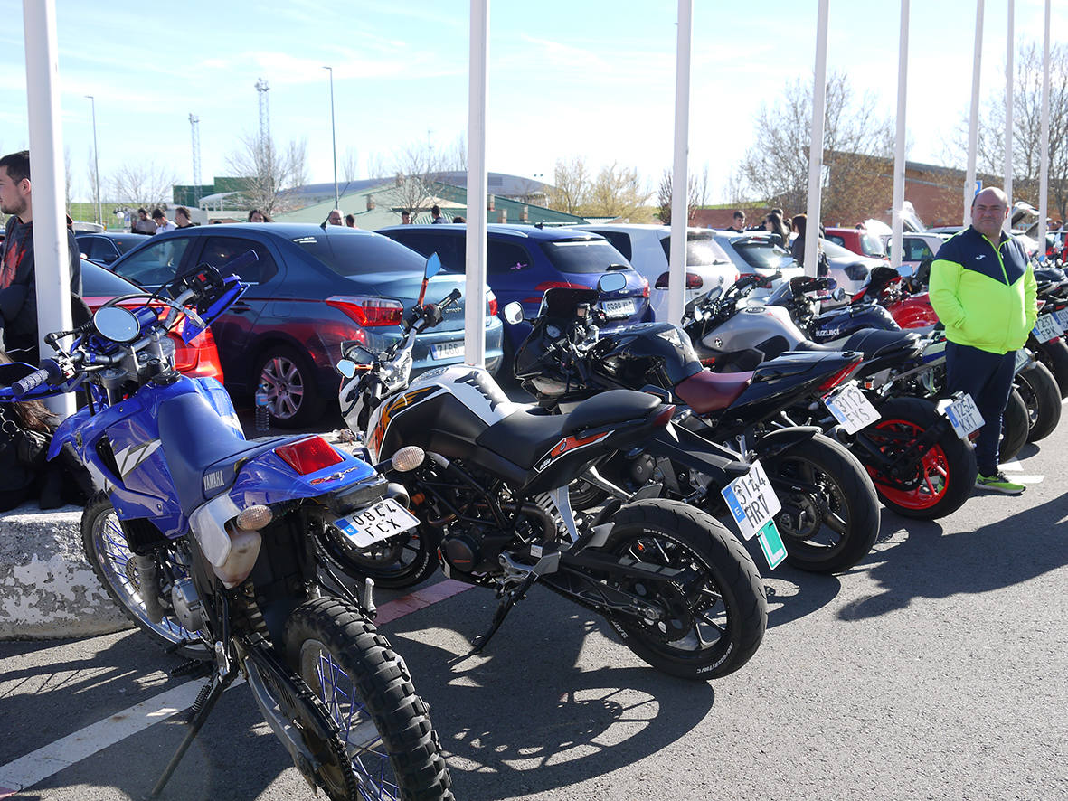 Concentración de Vehículos en Carbajosa