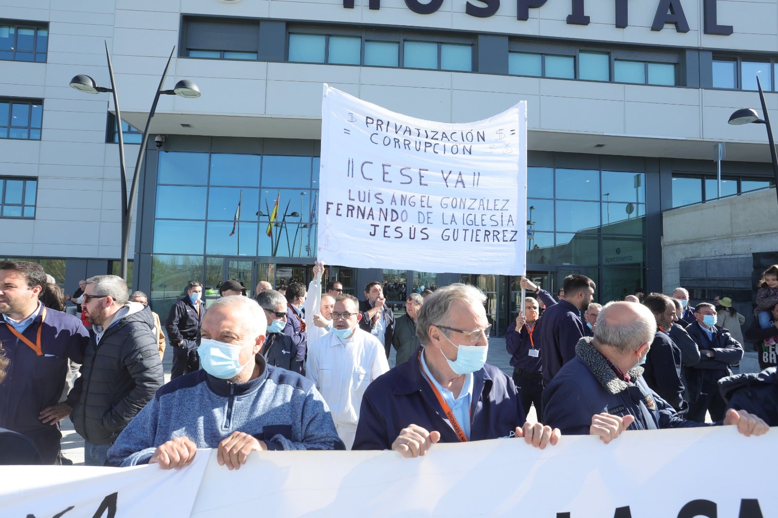 Concentración de los trabajadores de mantenimiento contra la privatización