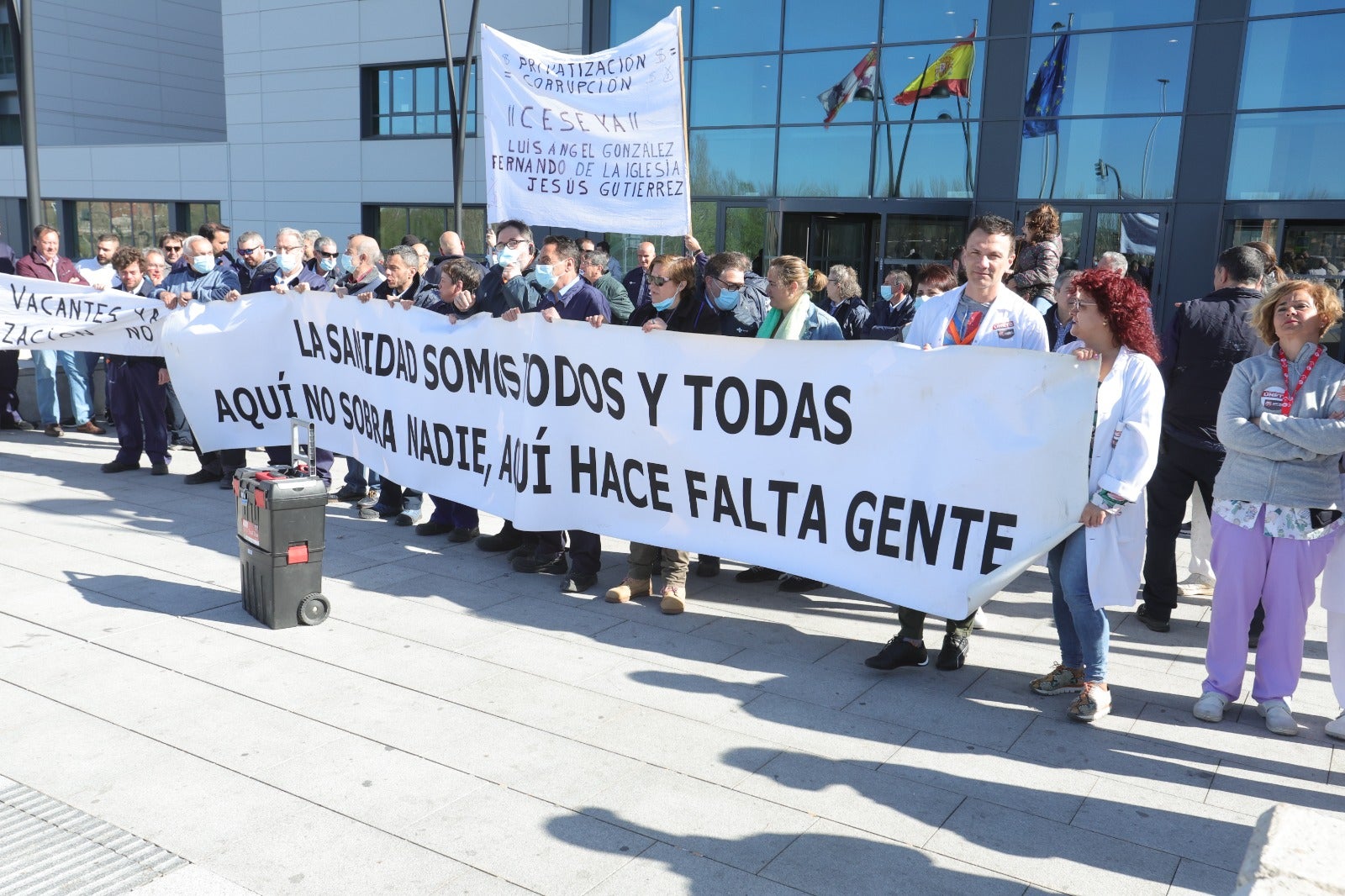 Concentración de los trabajadores de mantenimiento contra la privatización