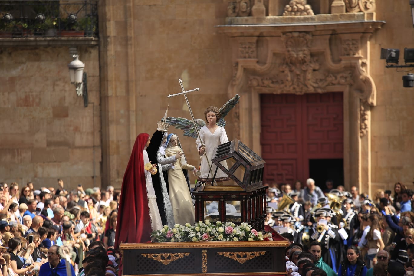 El tradicional Encuentro culmina la Semana Santa salmantina