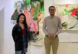 El concejal de Juventud del Ayuntamiento de Salamanca junto con Lidia Vecino Bécares.