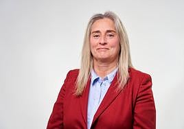 Elena García candidata del PSOE para el Ayuntamiento de Alba de Tormes.