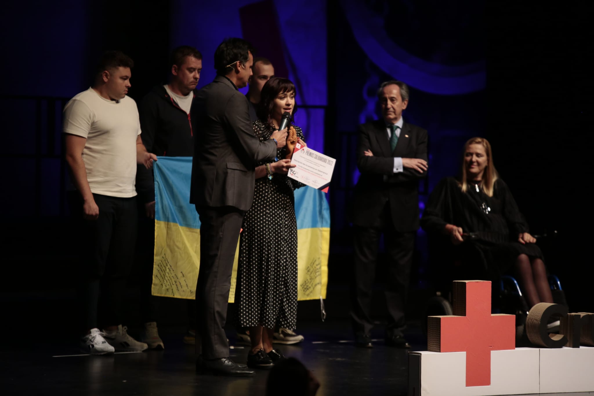 La solidaridad con Ucrania brilla en la gala de Cruz Roja