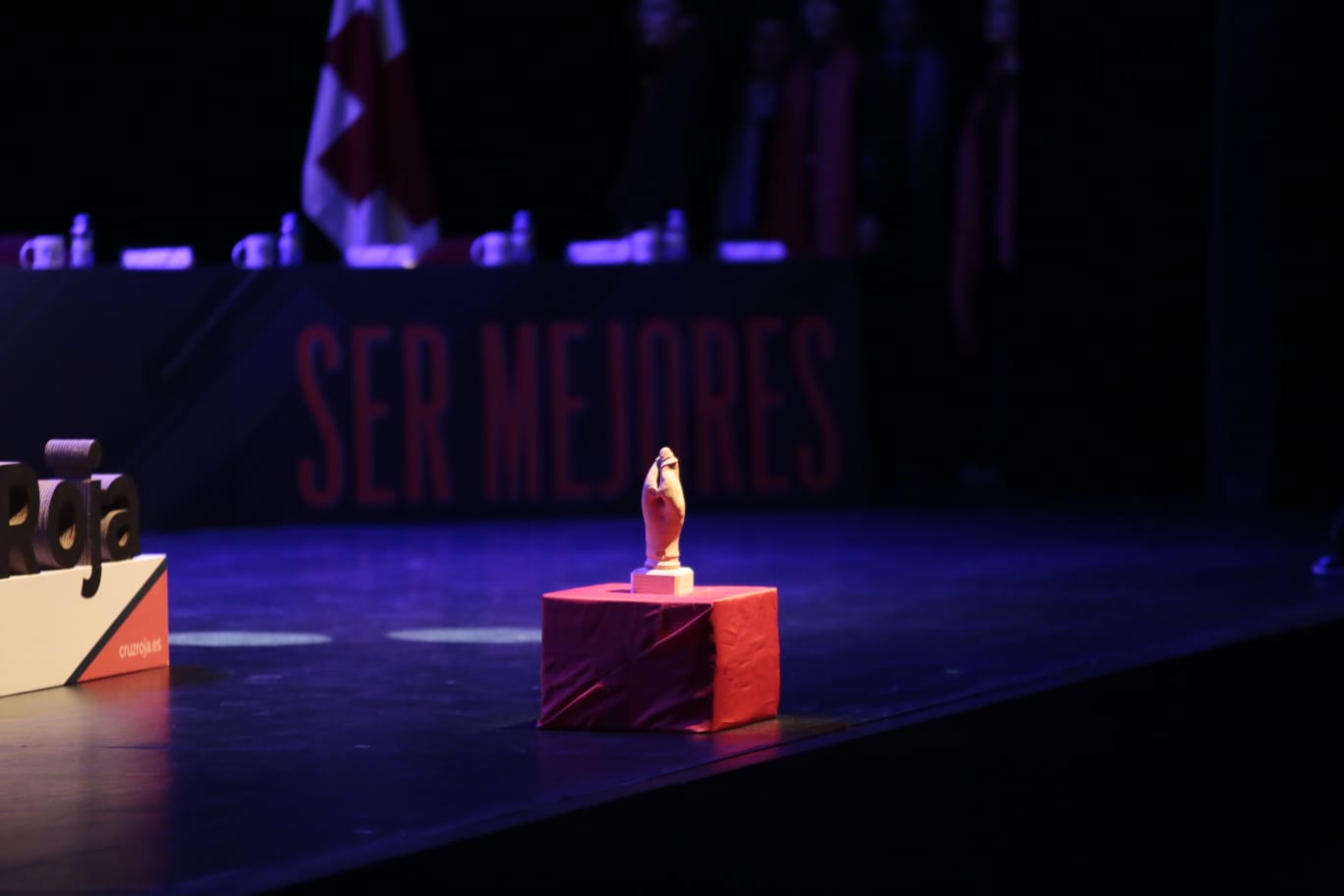 La solidaridad con Ucrania brilla en la gala de Cruz Roja