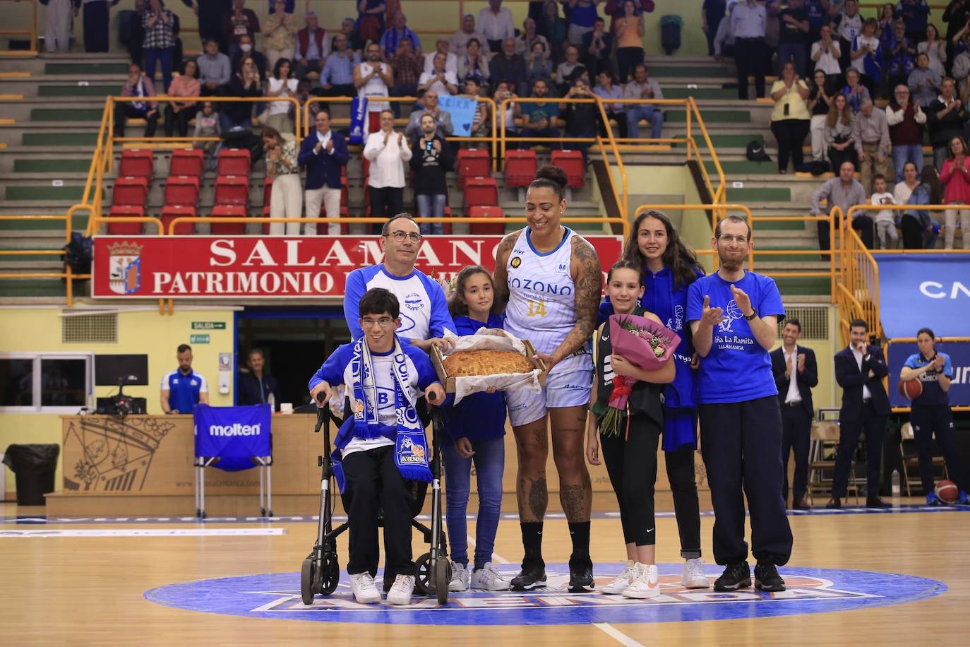 Erika de Souza se despide del baloncesto